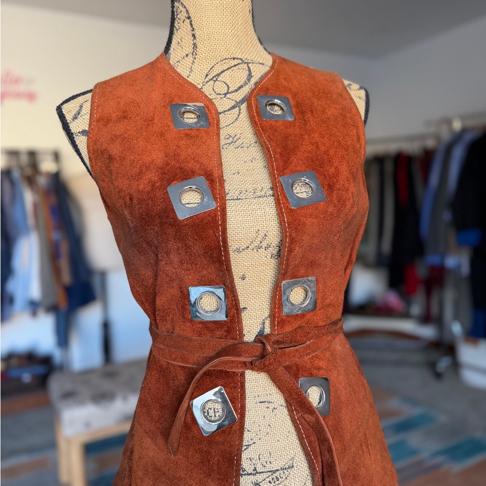 Vintage Latigo West Sleeveless Suede Duster Vest - Picture 3 of 10